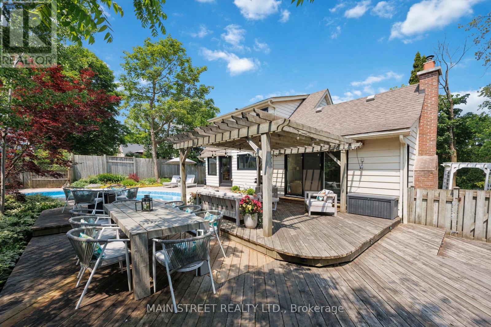 162 MAPLE STREET - Image 38
