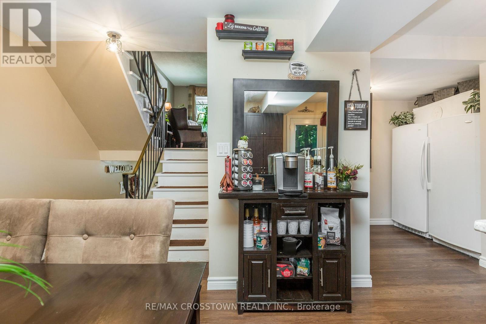 #24 360 BLAKE STREET NW - 10