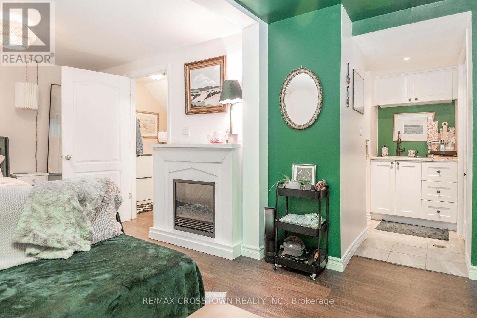 #24 360 BLAKE STREET NW - 24