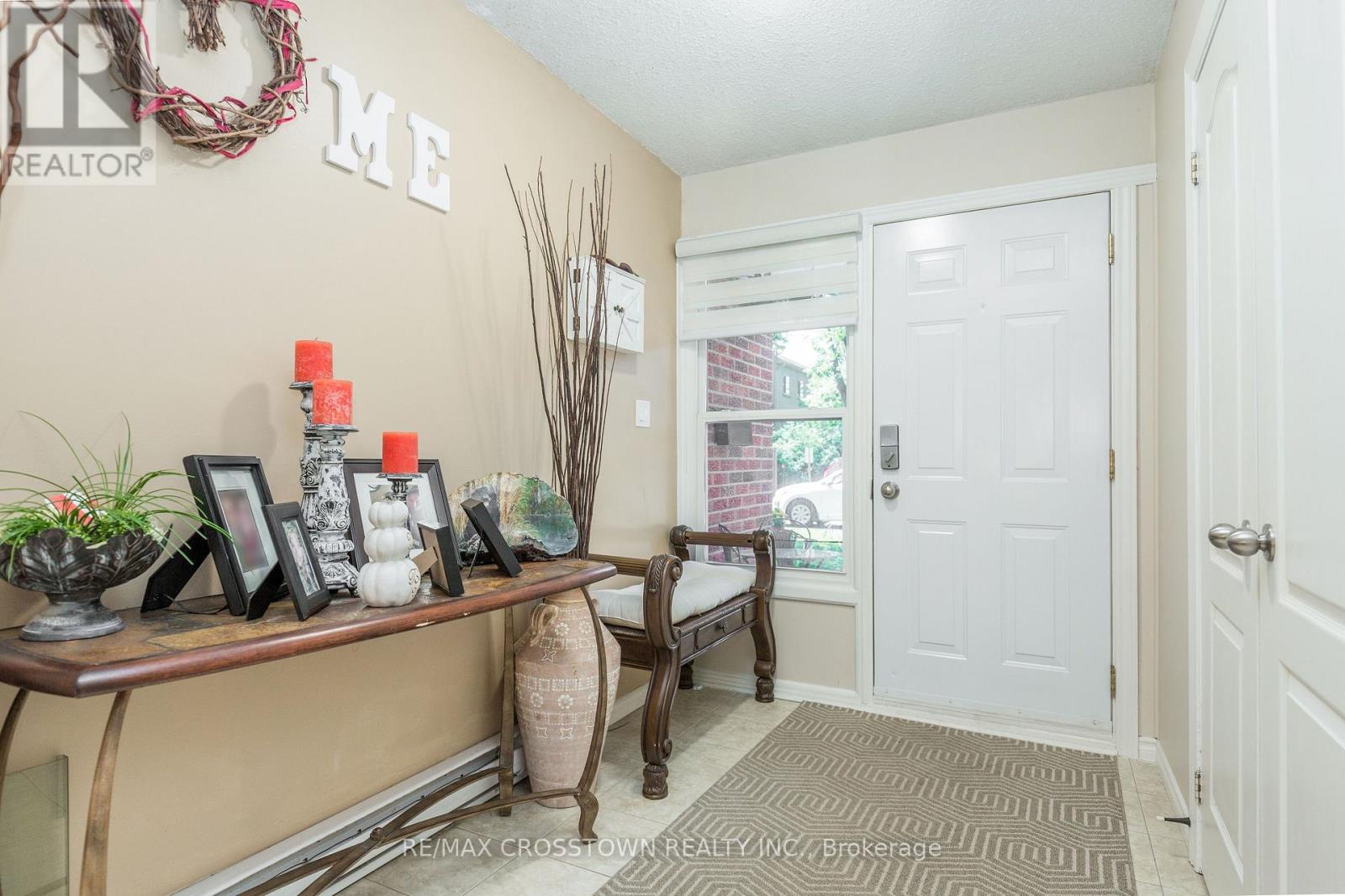 #24 360 BLAKE STREET NW - 4