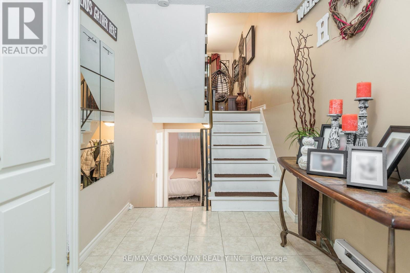 #24 360 BLAKE STREET NW - 5