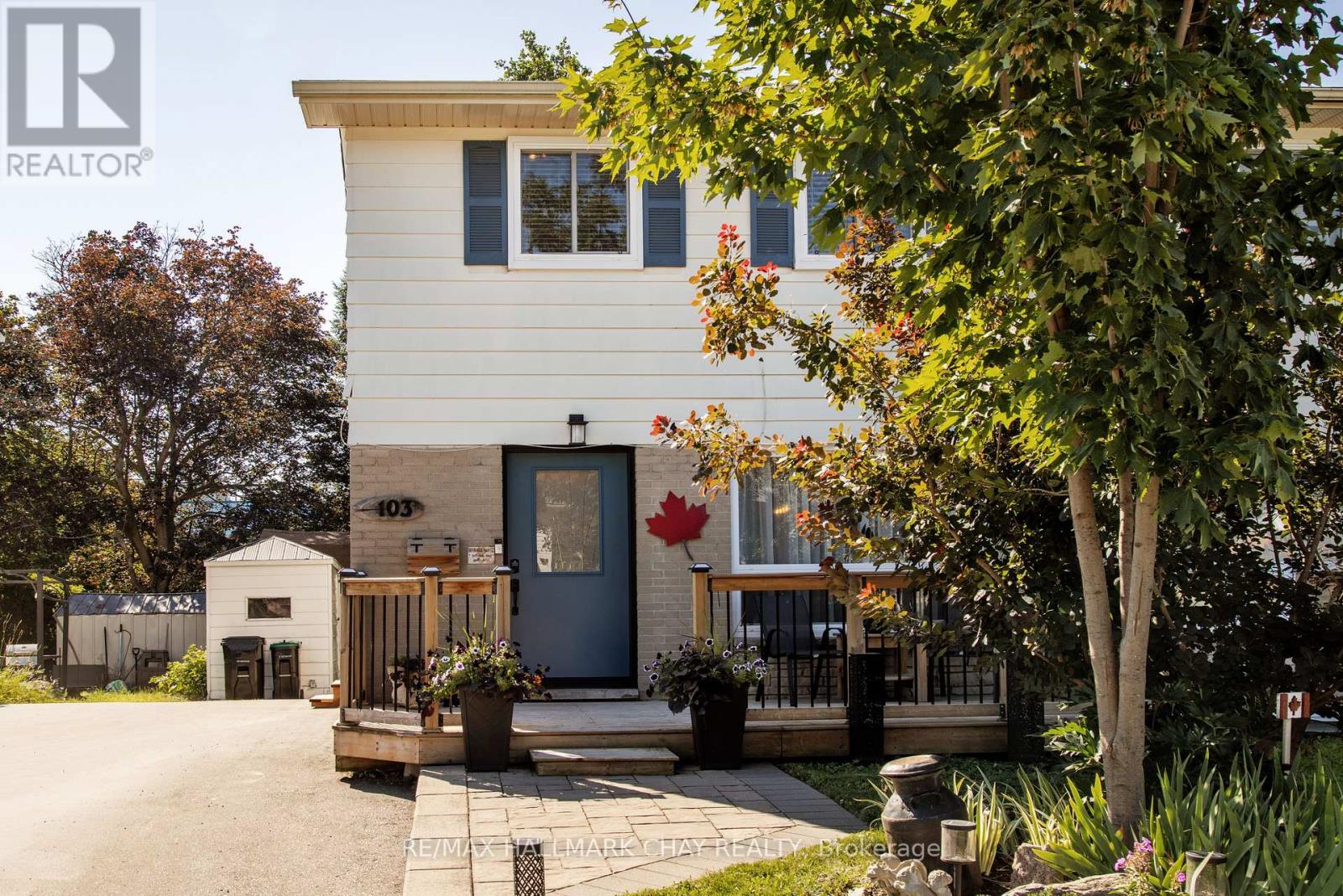 103 DAPHNE CRESCENT - 2