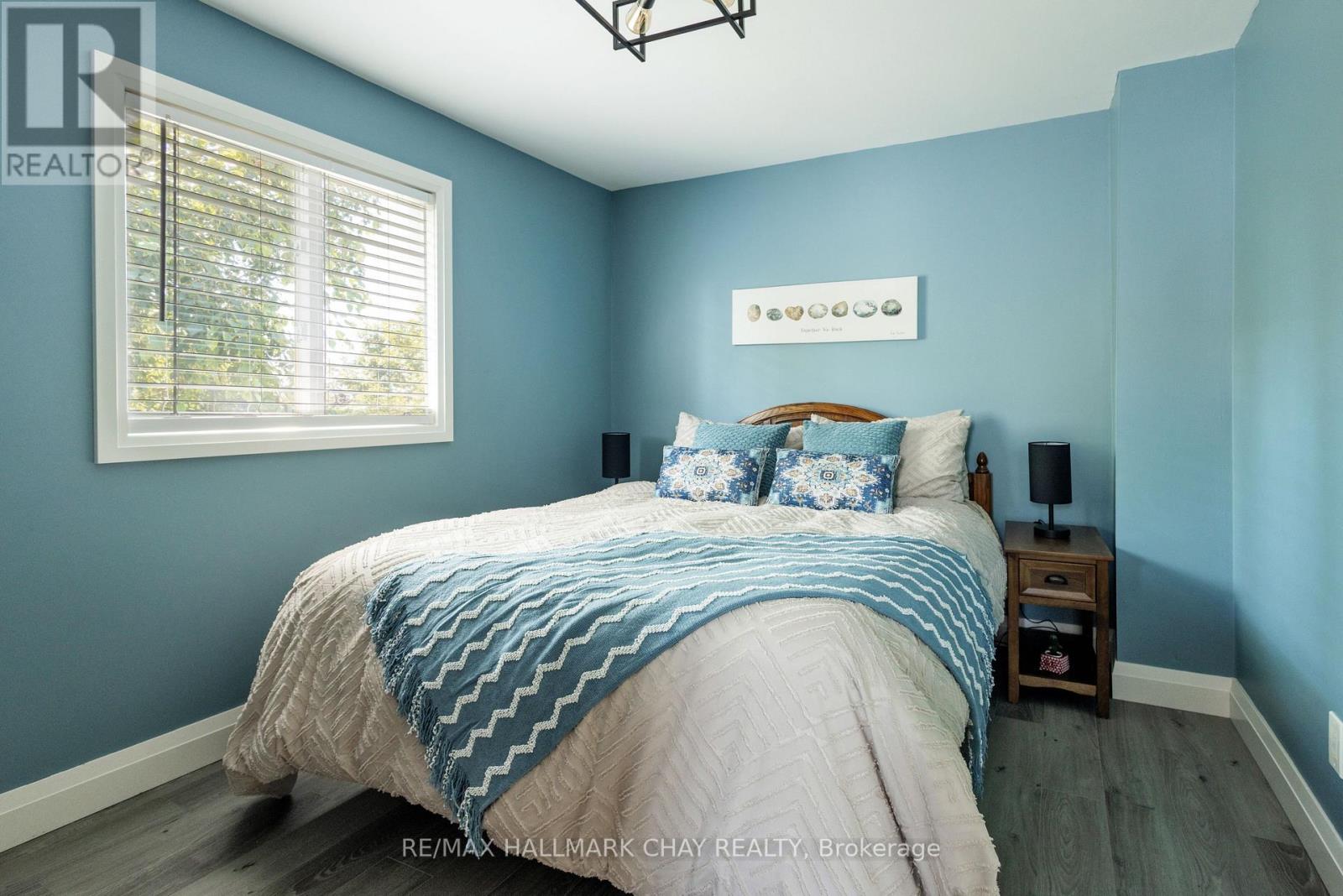 103 DAPHNE CRESCENT - Image 26