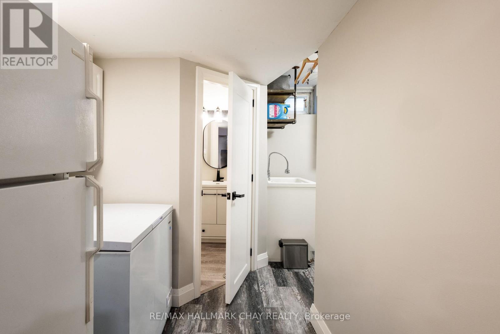 103 DAPHNE CRESCENT - Image 34