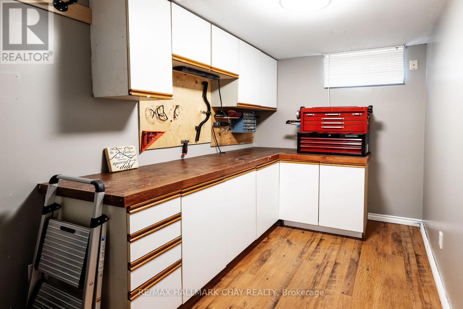 103 DAPHNE CRESCENT - Image 37