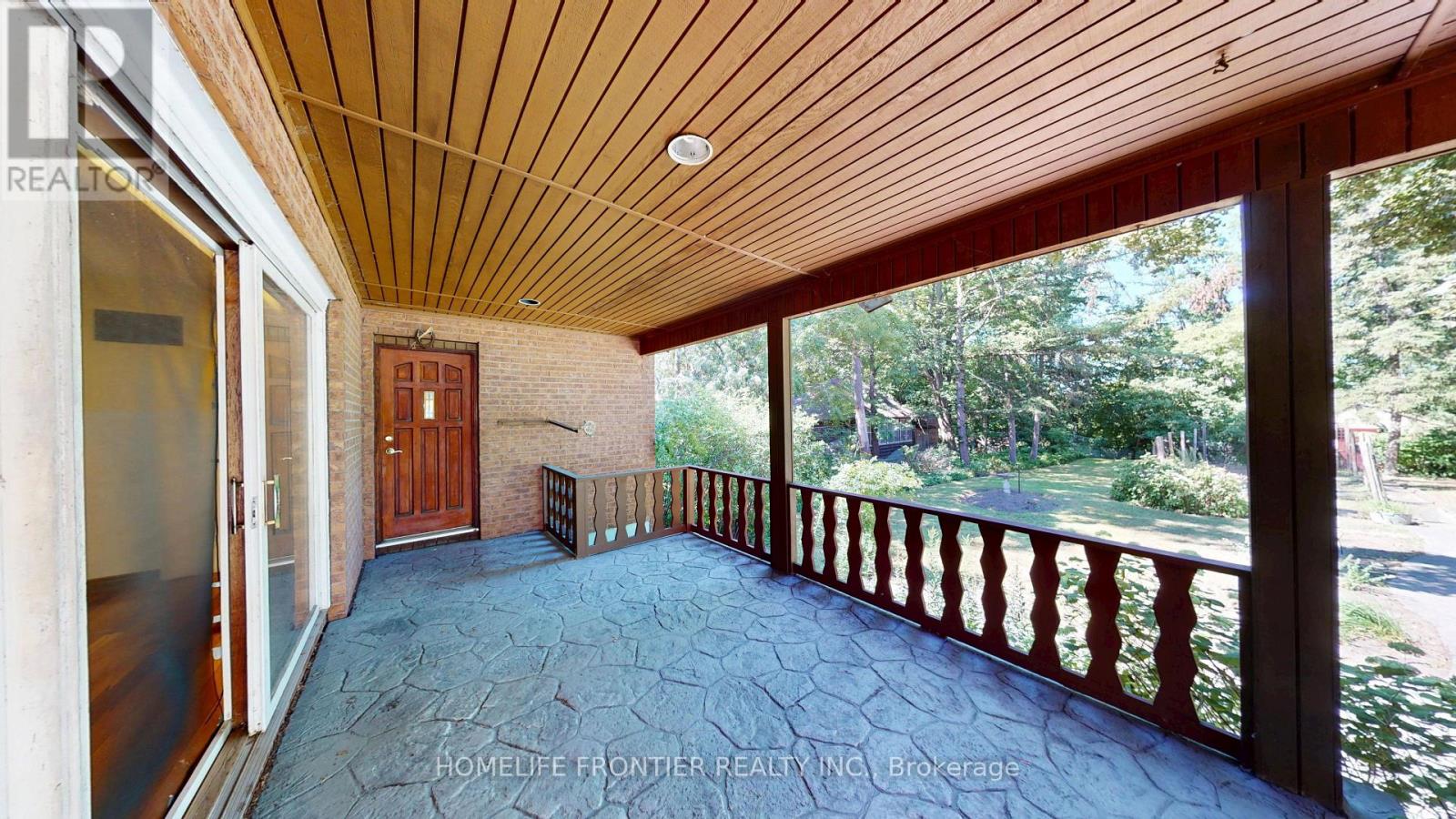 36 RIVERDALE DRIVE - 20
