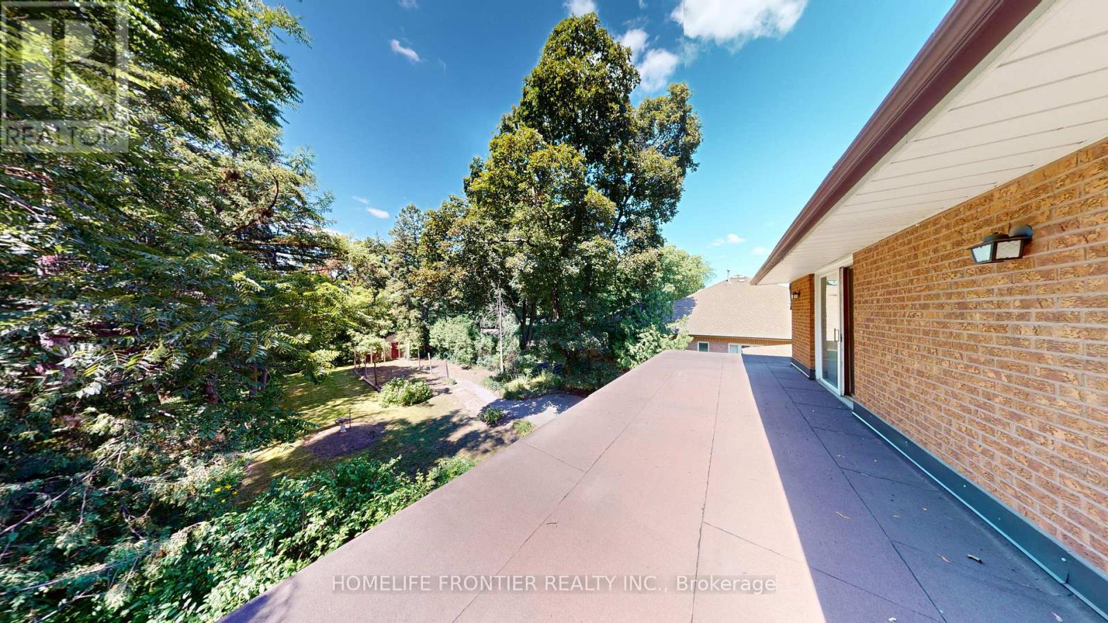 36 RIVERDALE DRIVE - 38