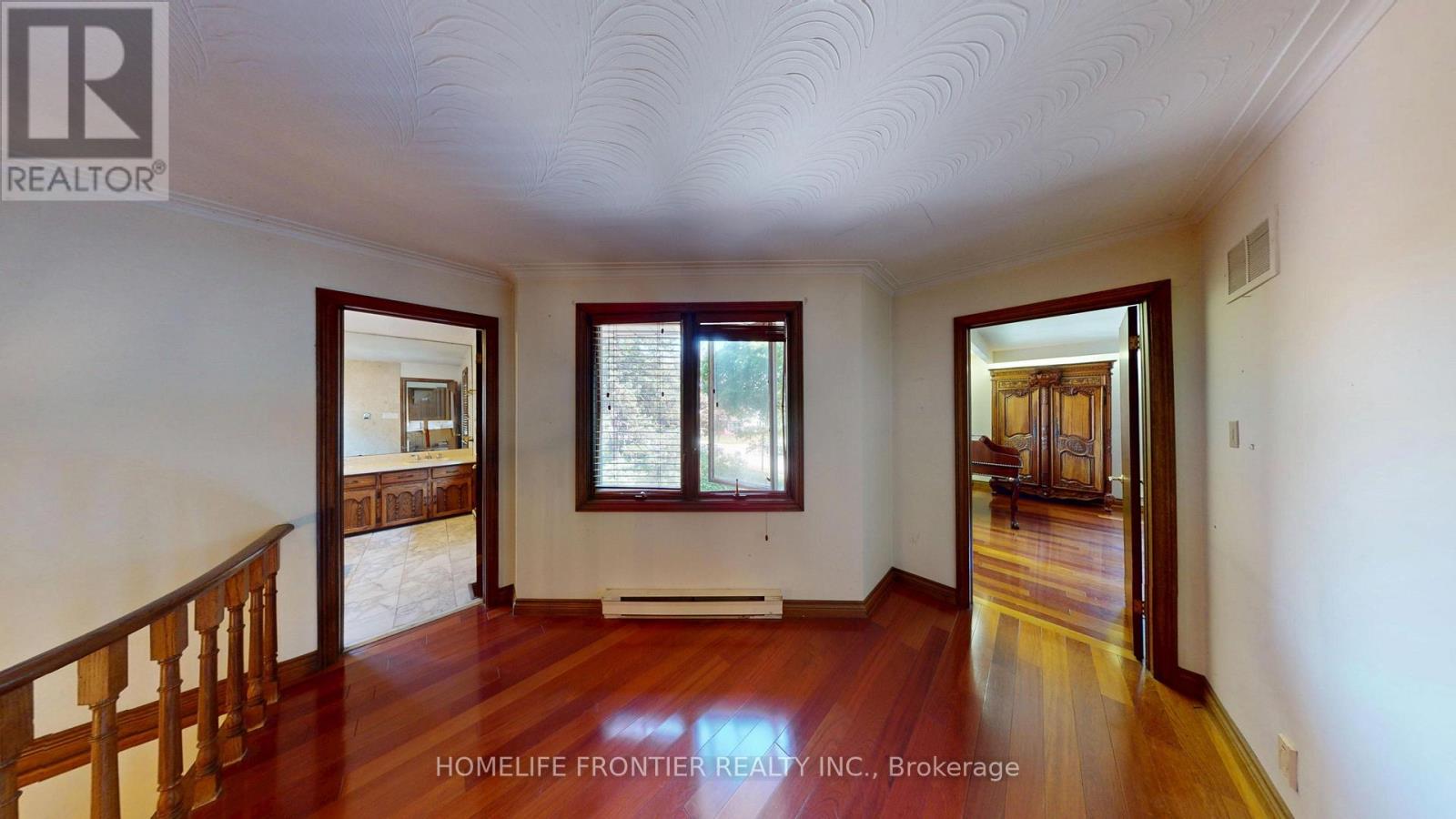 36 RIVERDALE DRIVE - 39