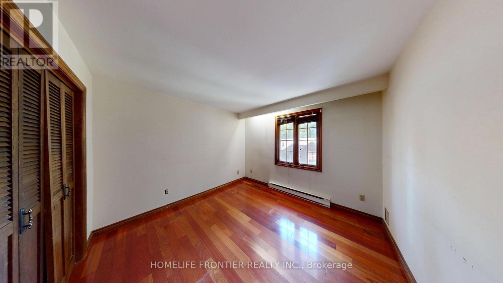36 RIVERDALE DRIVE - 41