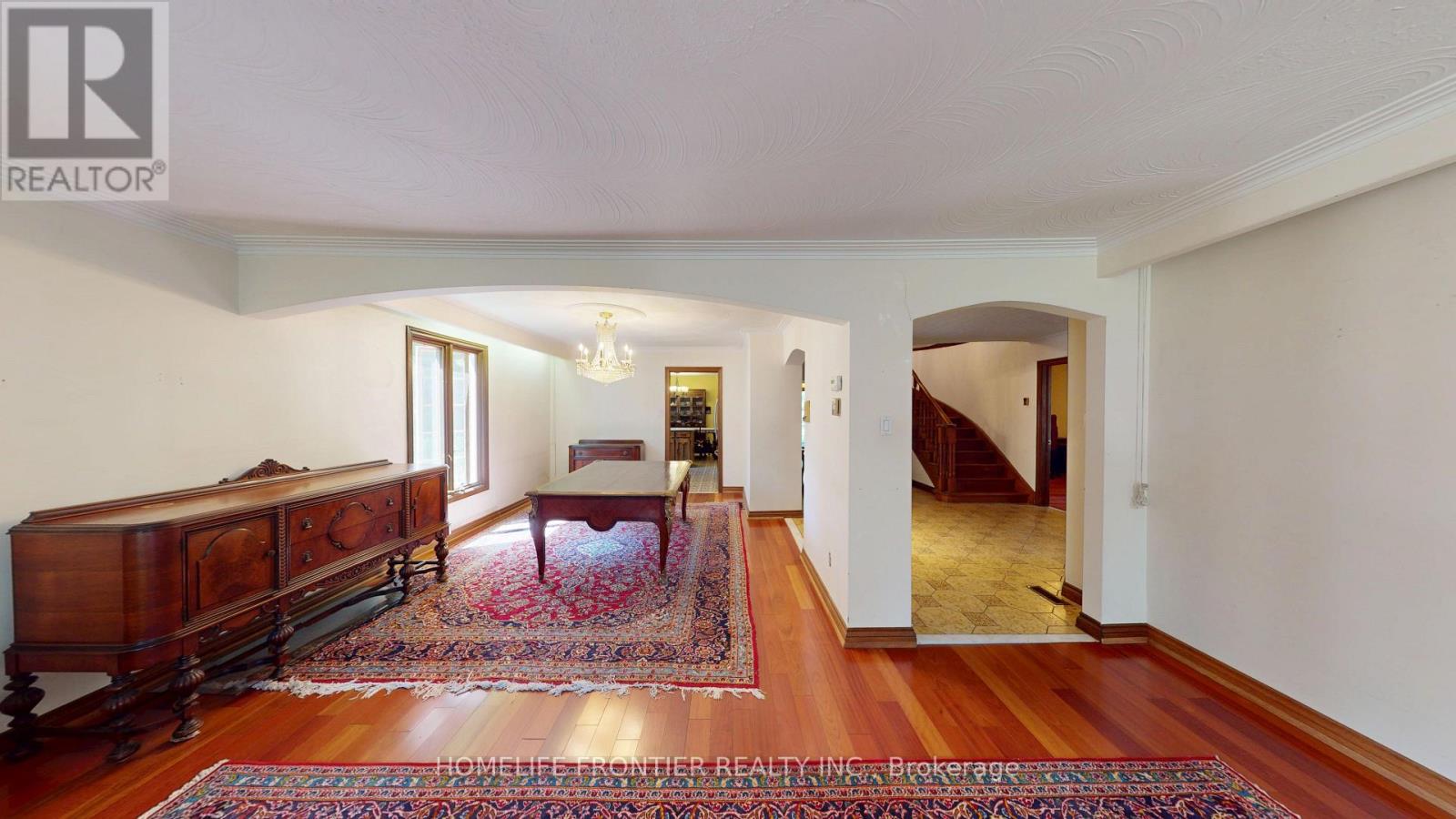 36 RIVERDALE DRIVE - 8