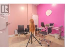 7060 Airport Road, Mississauga, ON L4T2G8 Photo 17