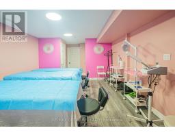7060 Airport Road, Mississauga, ON L4T2G8 Photo 7