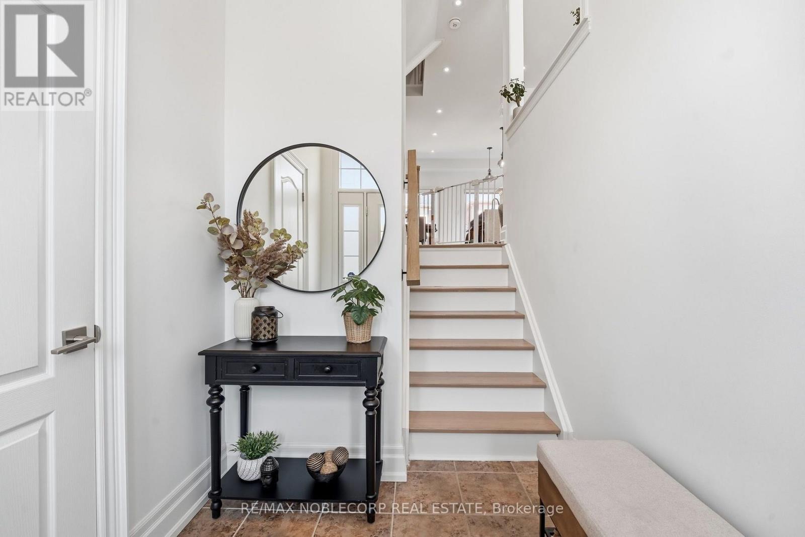 44 LOU POMANTI STREET - 8