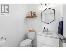 44 Lou Pomanti Street, Toronto, ON M9M0C2 Photo 20