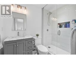 44 Lou Pomanti Street, Toronto, ON M9M0C2 Photo 25