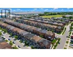 44 Lou Pomanti Street, Toronto, ON M9M0C2 Photo 40