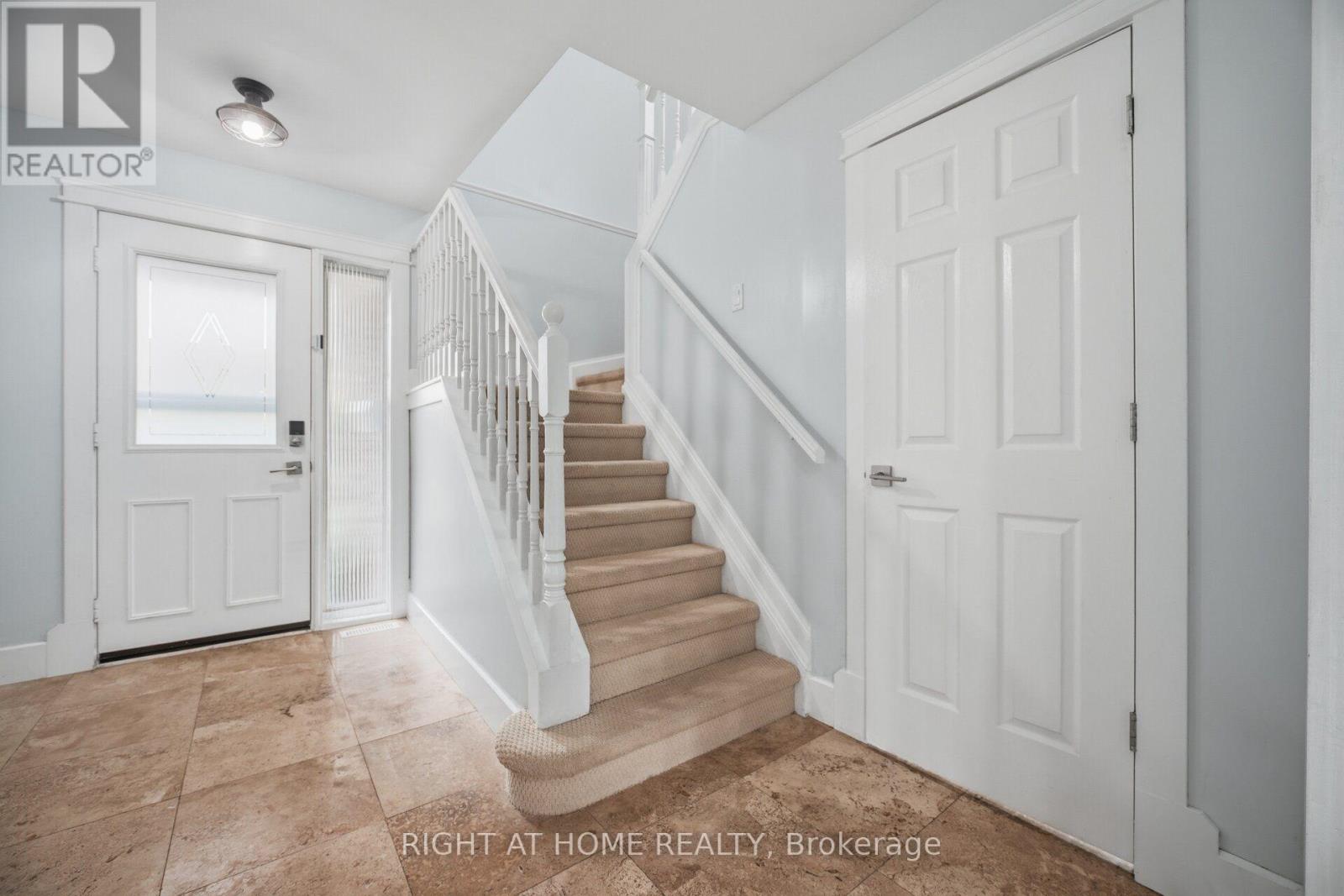 1527 FORESTDALE COURT - 19