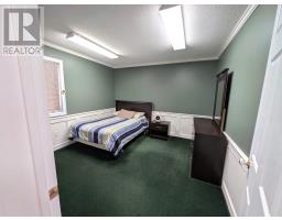 276 Grenfell Heights thumbnail 20