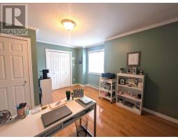 276 Grenfell Heights thumbnail 35