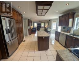 276 Grenfell Heights thumbnail 6