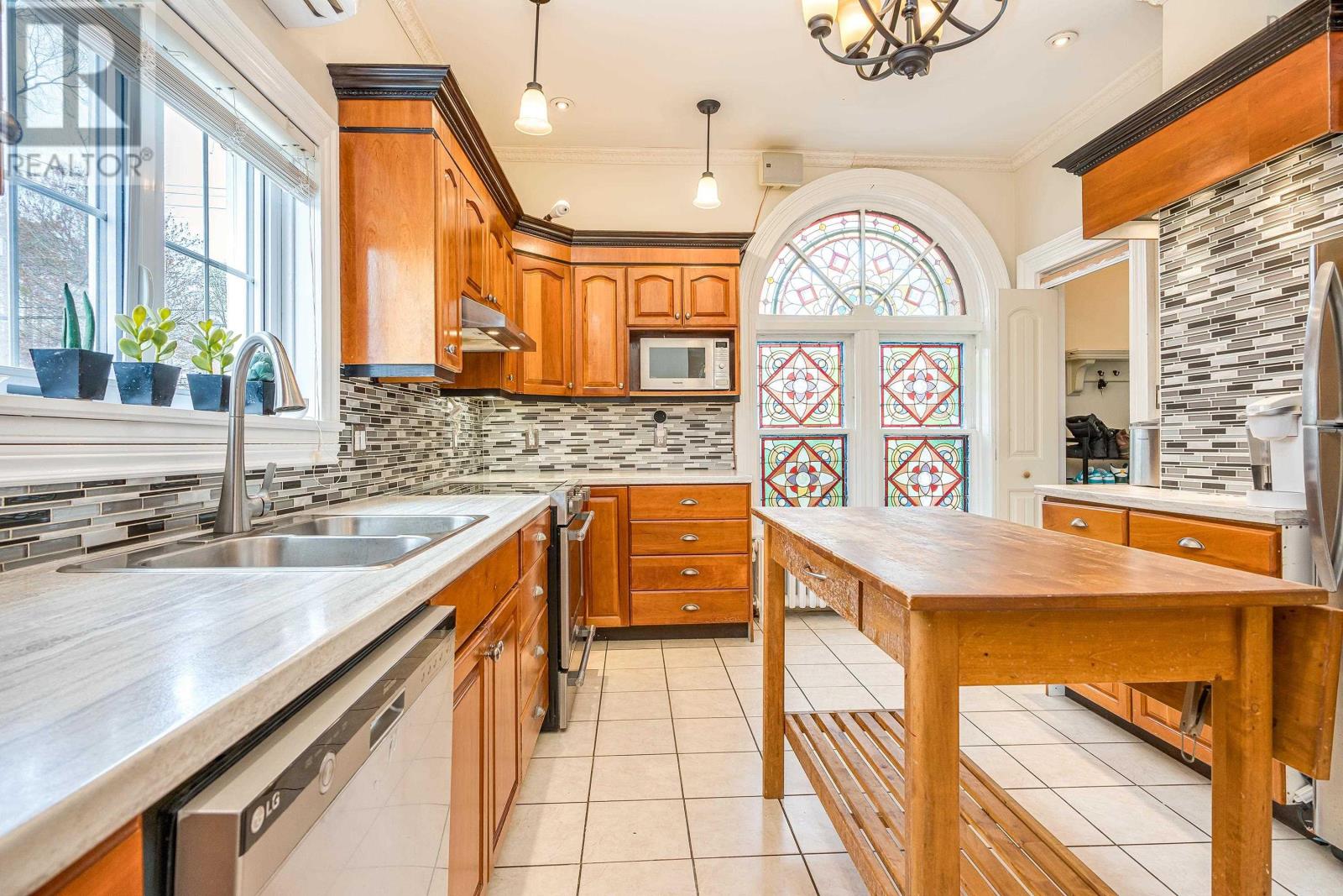 602 Francklyn Street - 16