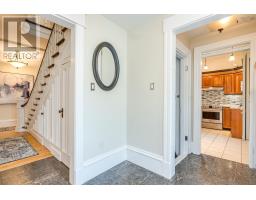 5pc Ensuite bath - 602 Francklyn Street, Halifax, NS B3H3B4 Photo 8