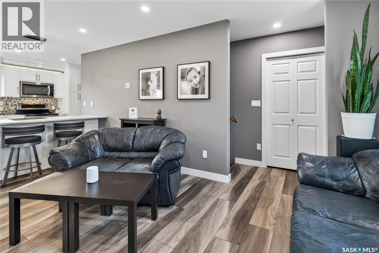 433 4th STREET N - 13
