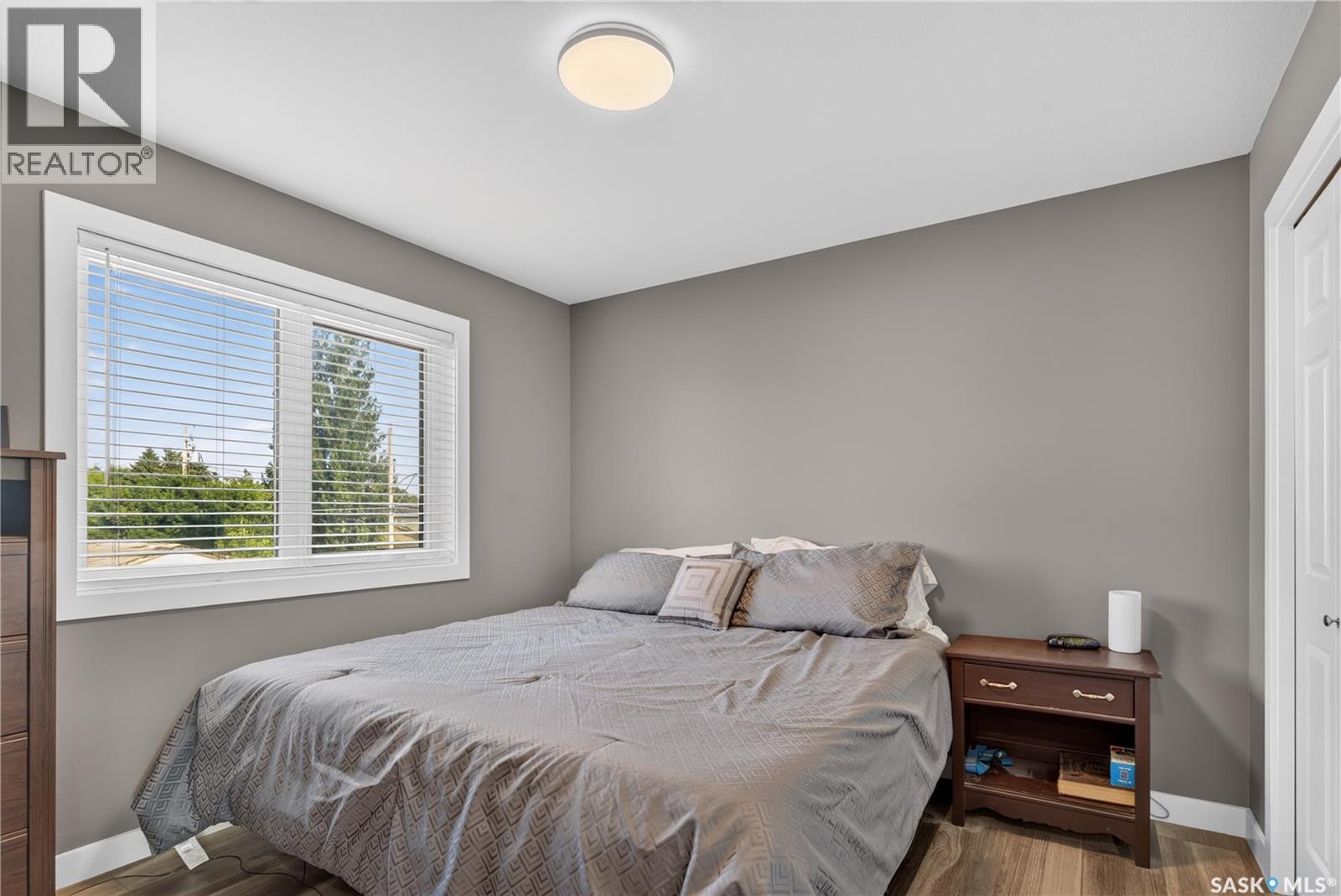 433 4th STREET N - Image 15