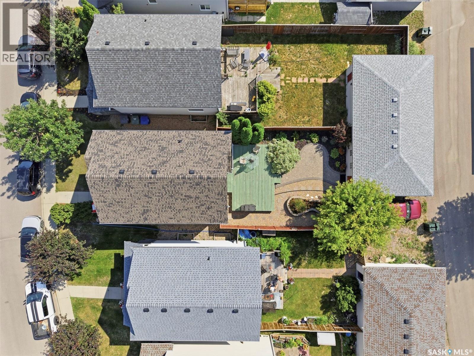 523 Denham WAY - Image 37