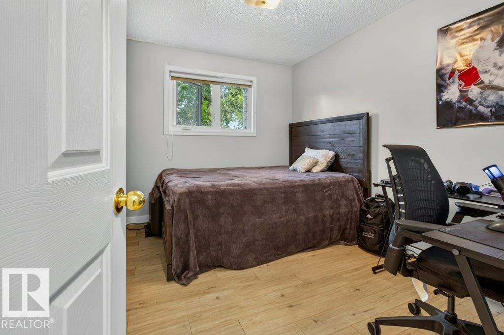 17 STARLING DR - 13