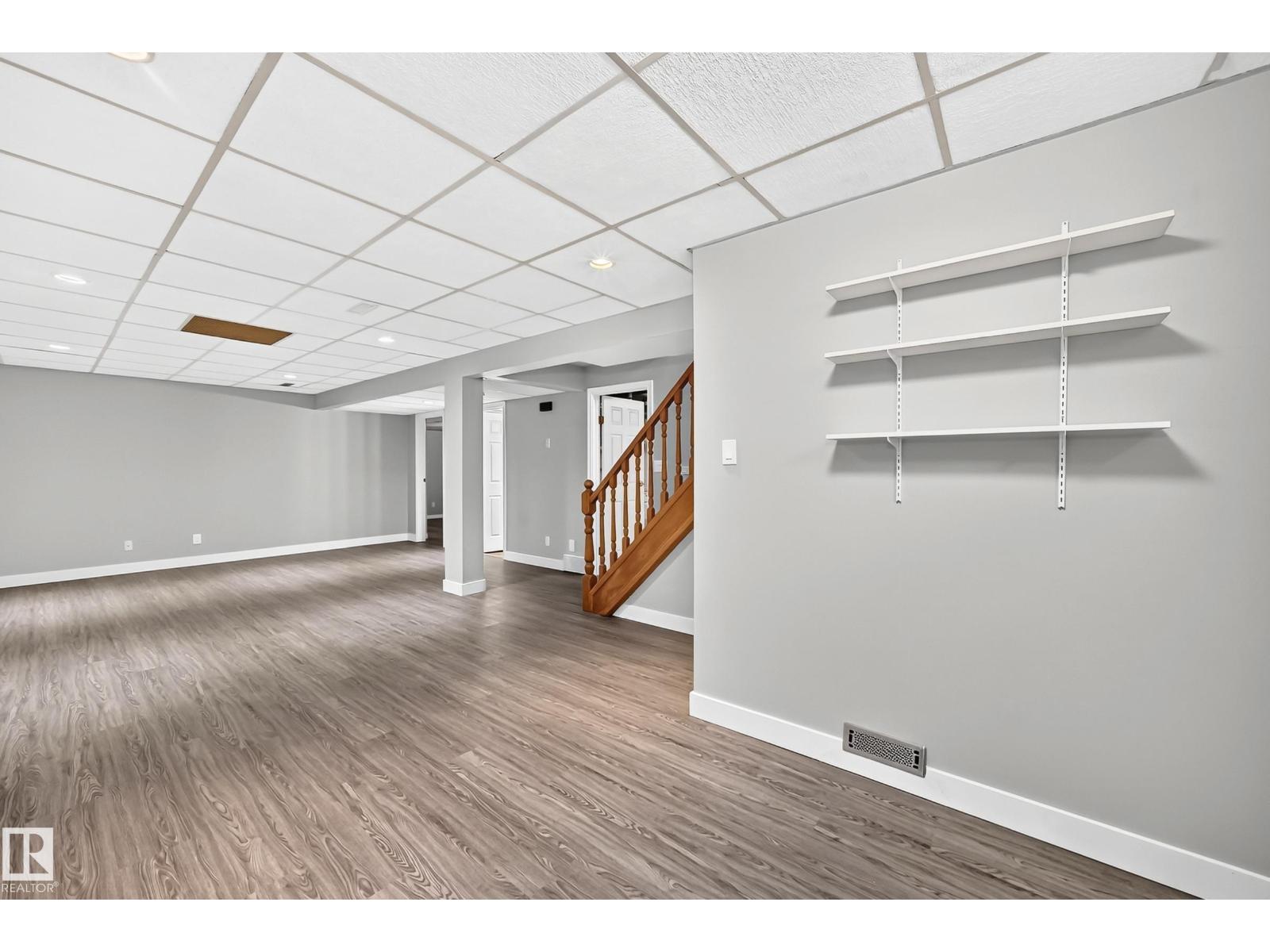 3615 10 AV NW - Image 28