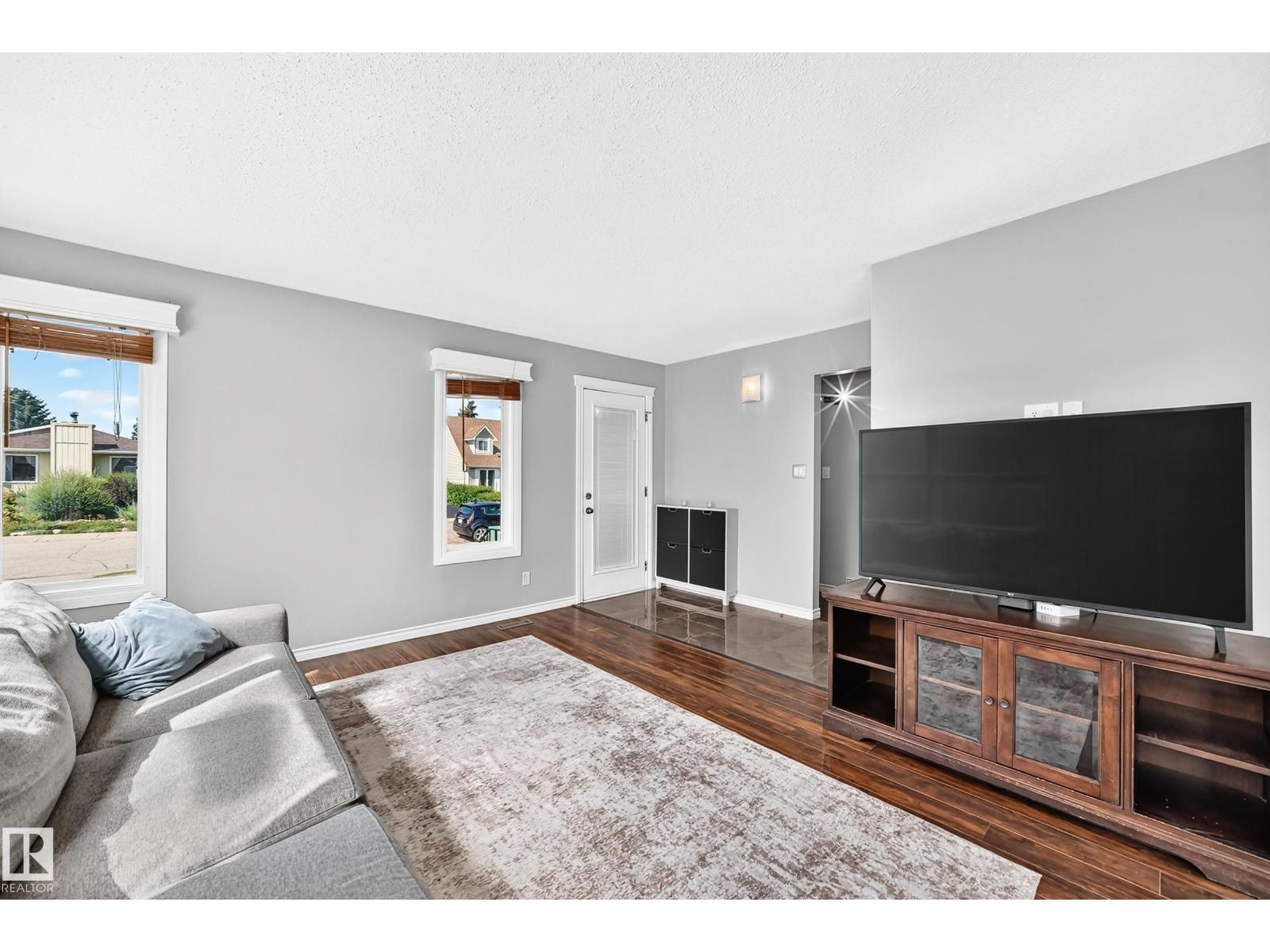 3615 10 AV NW - Image 5