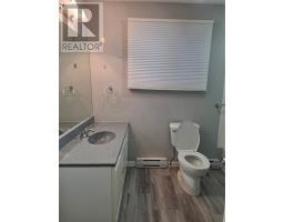 22 Ross Road thumbnail 7