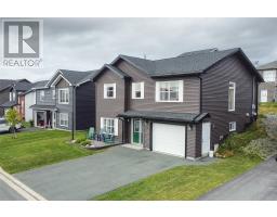 29 Hartland Avenue thumbnail 2