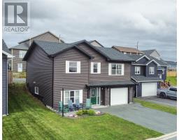 29 Hartland Avenue thumbnail 3