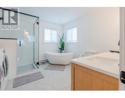 119 Castle Bridge Drive thumbnail 25