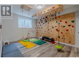 119 Castle Bridge Drive thumbnail 33
