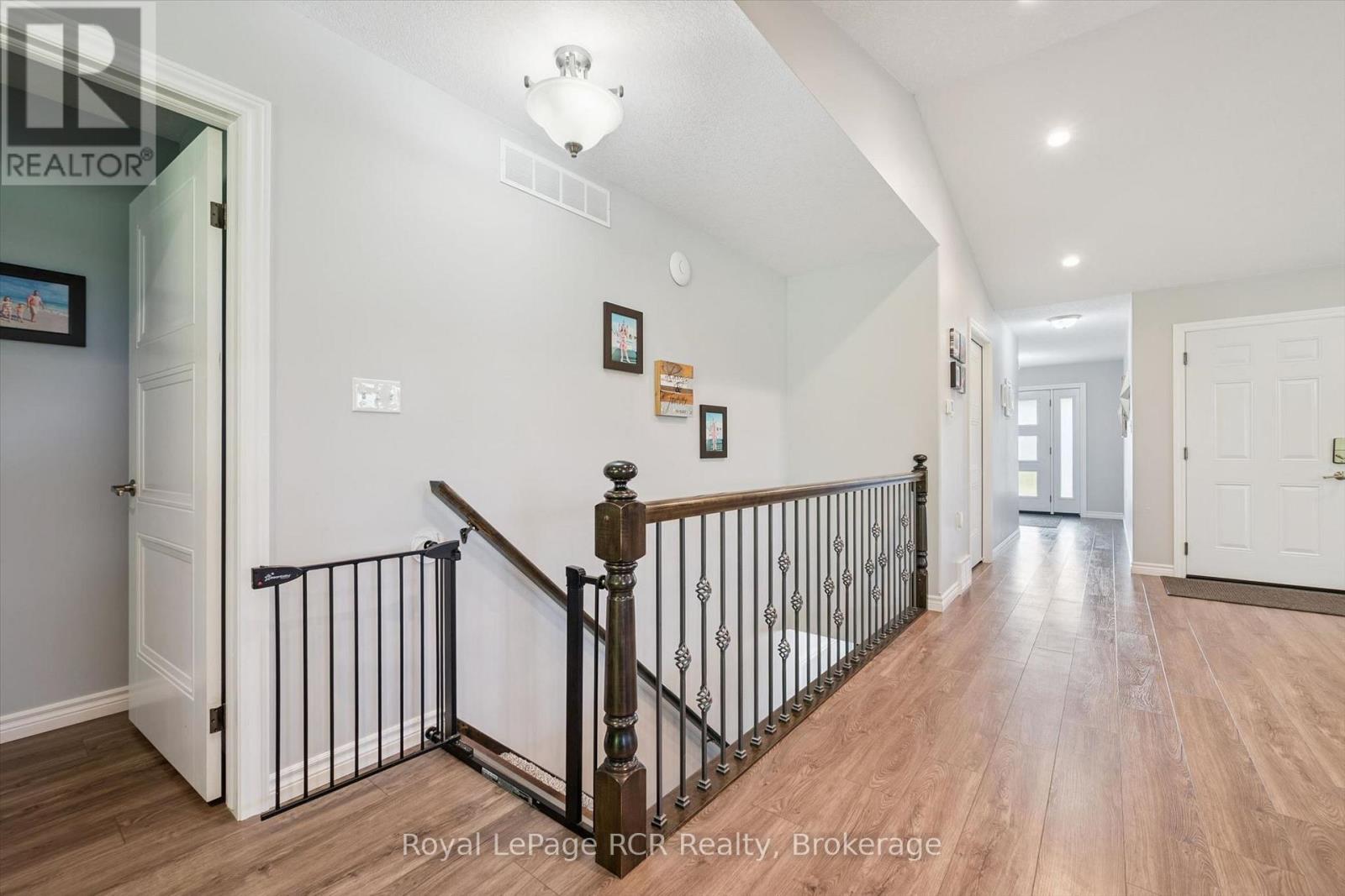 231658 CONCESSION 2, RR3 - Image 30