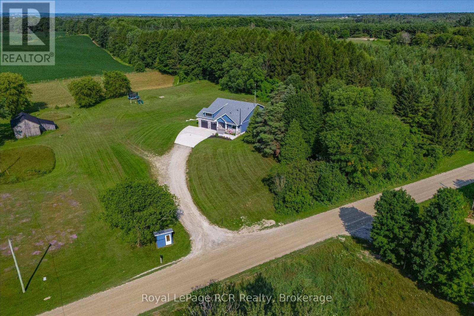 231658 CONCESSION 2, RR3 - 5