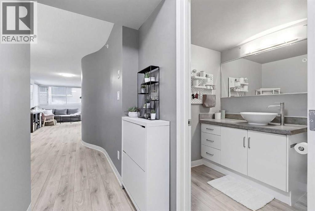 #203 188 15 Avenue SW - 18
