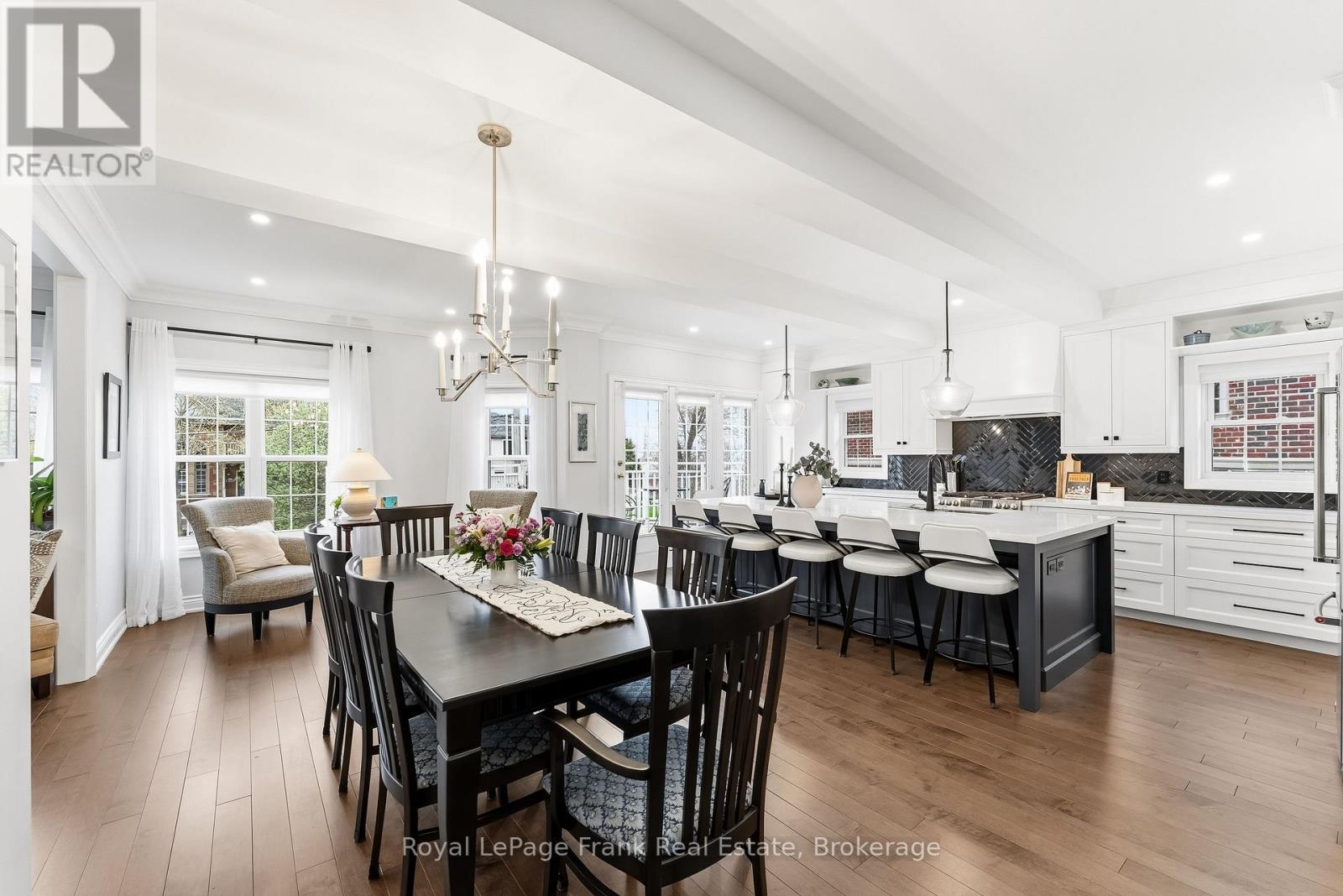 470 POPLAR AVENUE - Image 15
