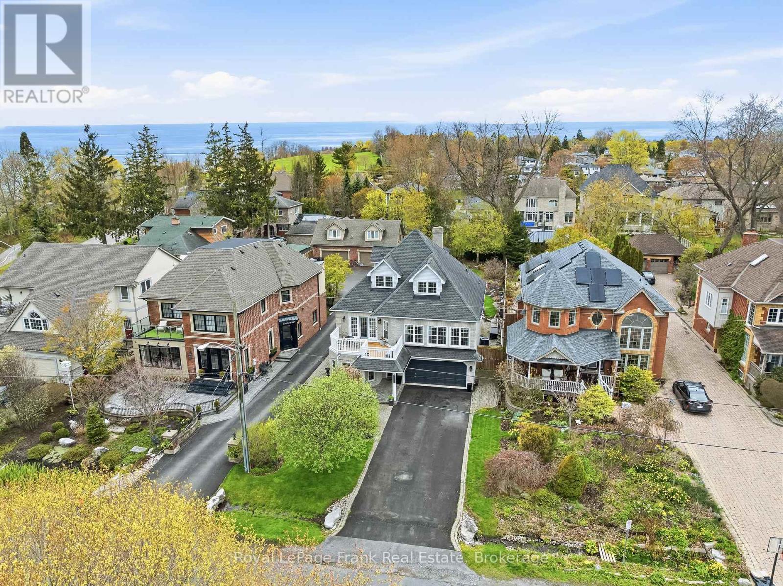 470 POPLAR AVENUE - 2