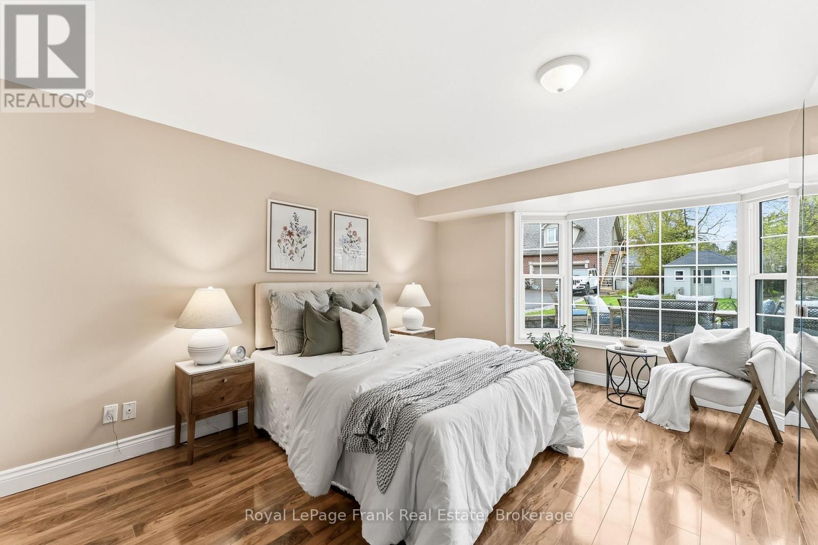 470 POPLAR AVENUE - Image 35