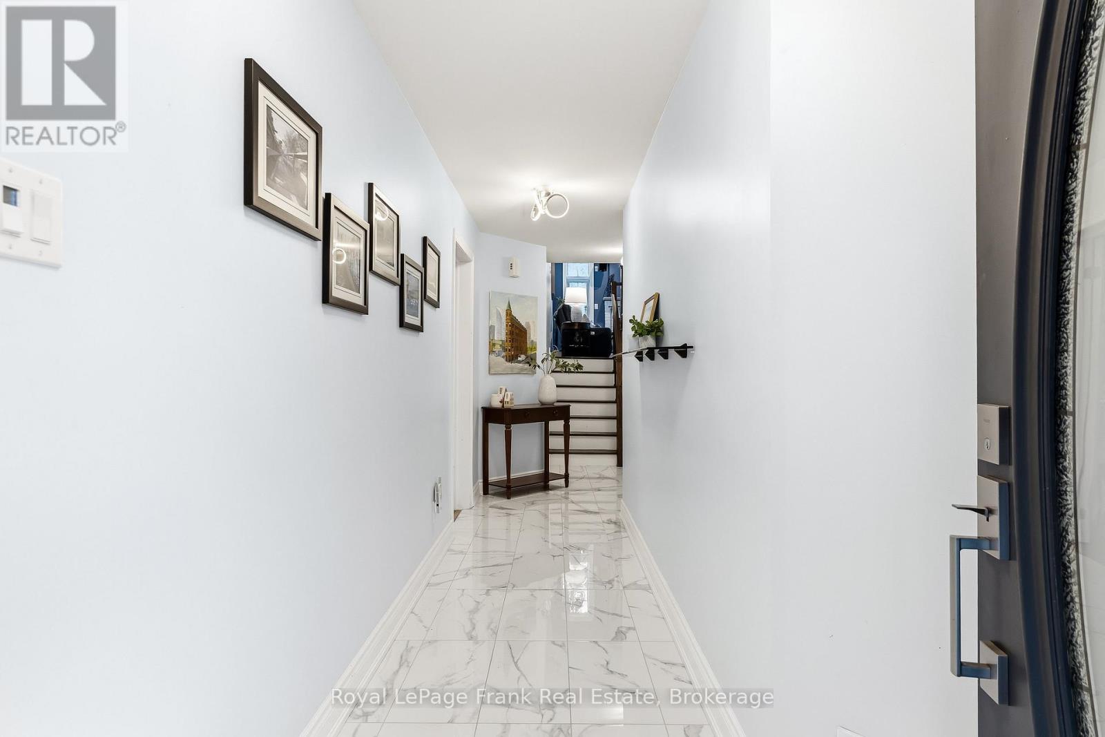 470 POPLAR AVENUE - Image 9
