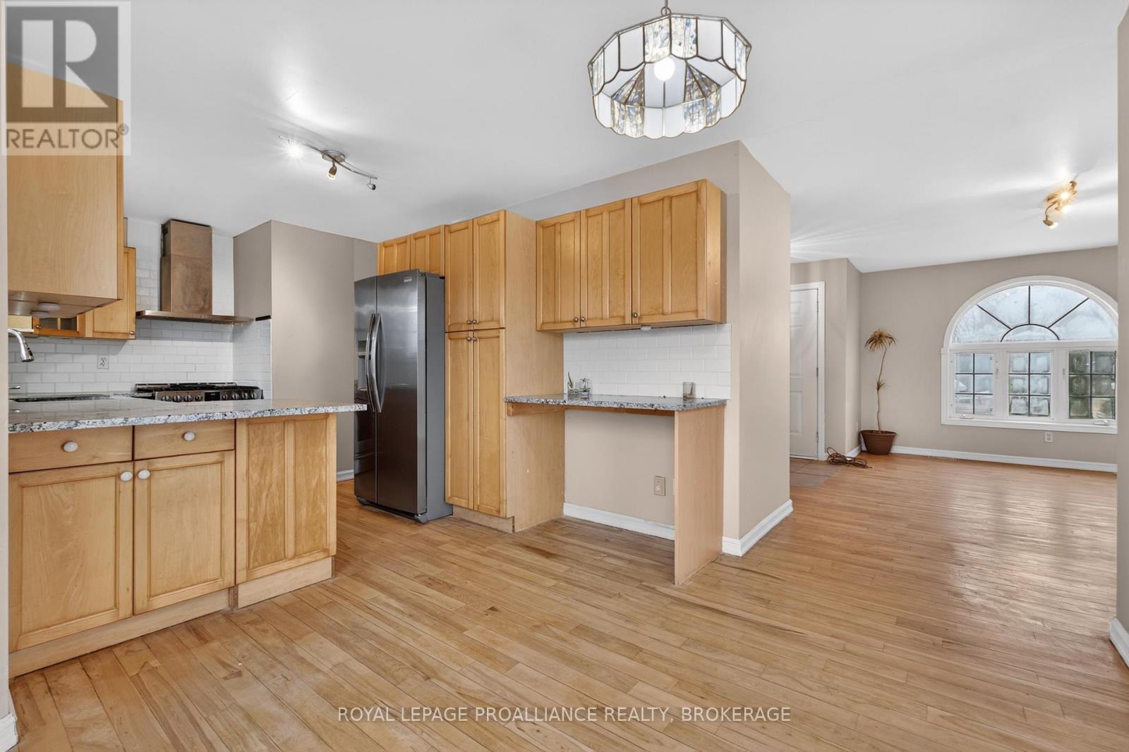 3081 BARNABY COURT - Image 8