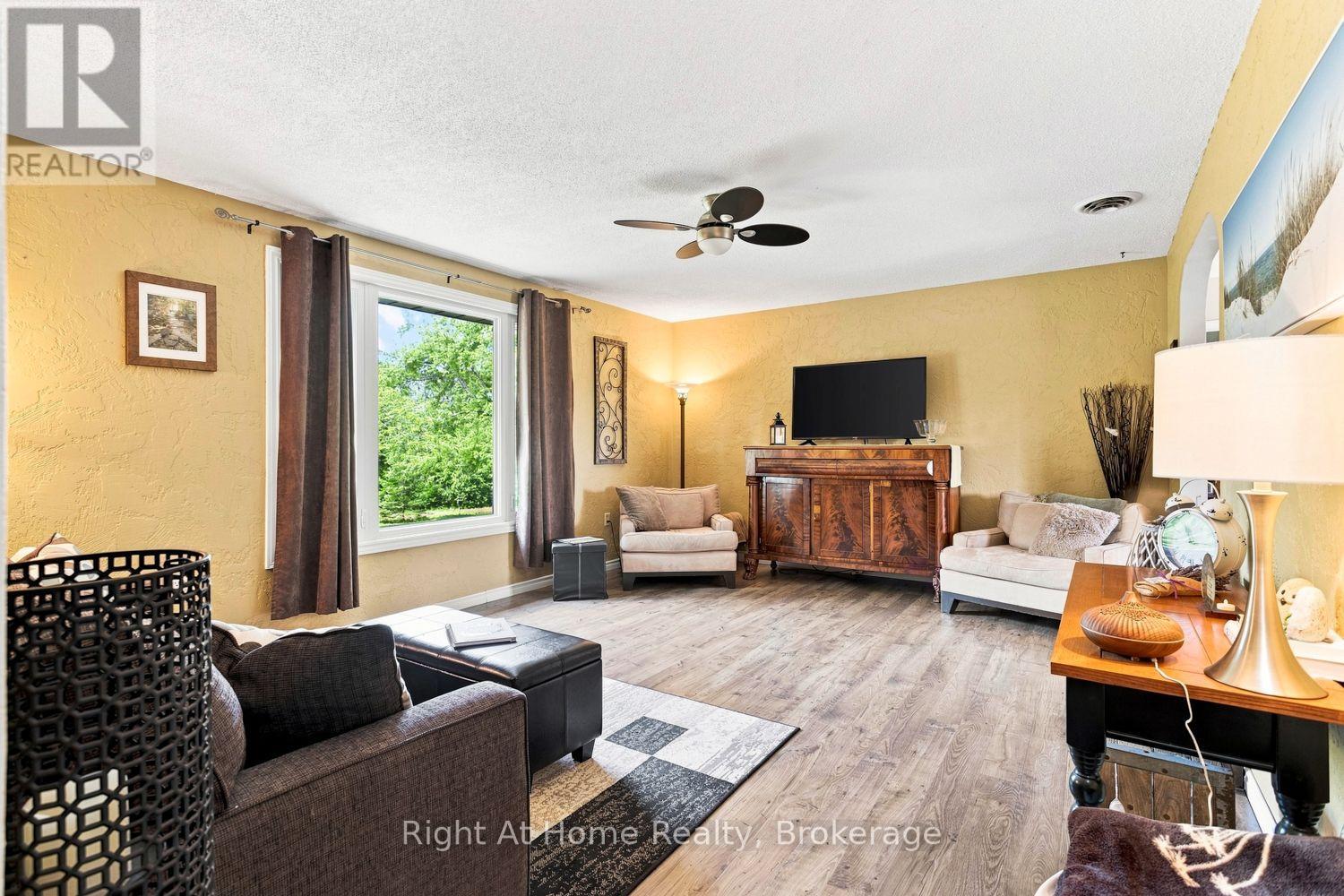 34 BIRCH POINT ROAD - Image 13