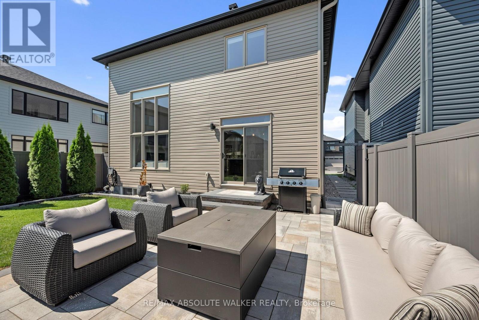 4 Bed, 4 Bath House for Sale in Ottawa – 104 HEIRLOOM STREET, Ottawa – MLS# X13633356 - Image 33