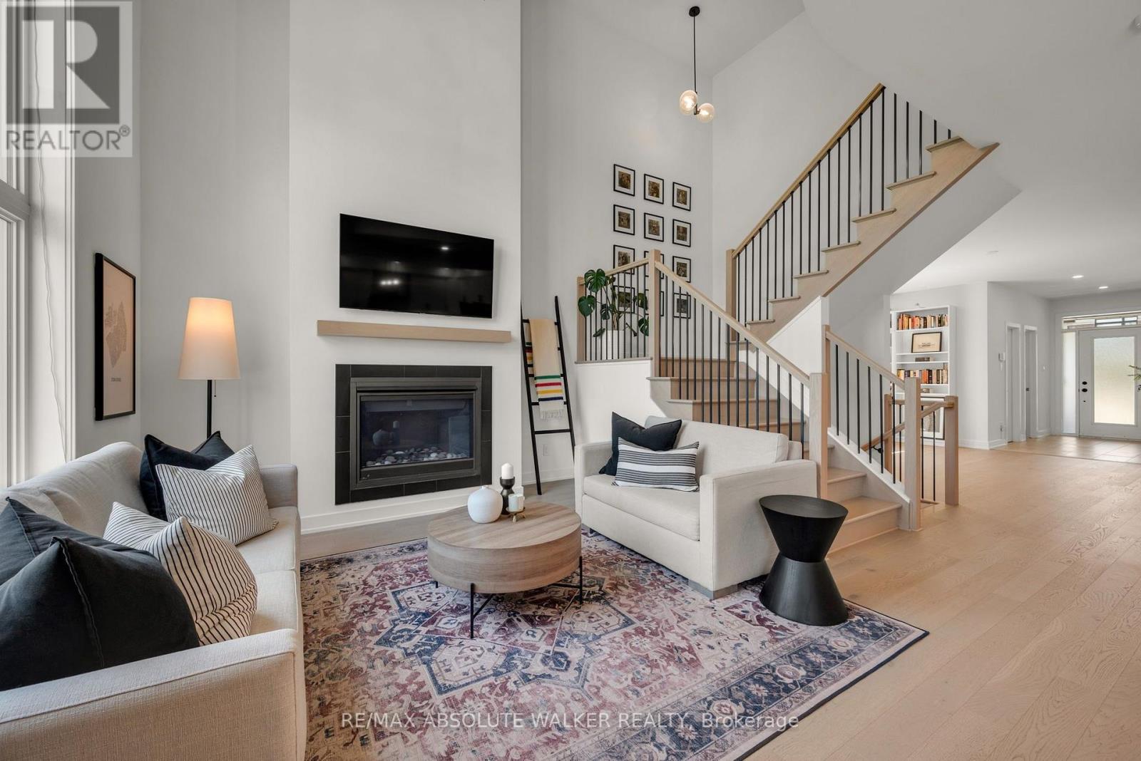 4 Bed, 4 Bath House for Sale in Ottawa – 104 HEIRLOOM STREET, Ottawa – MLS# X13633356 - Image 9