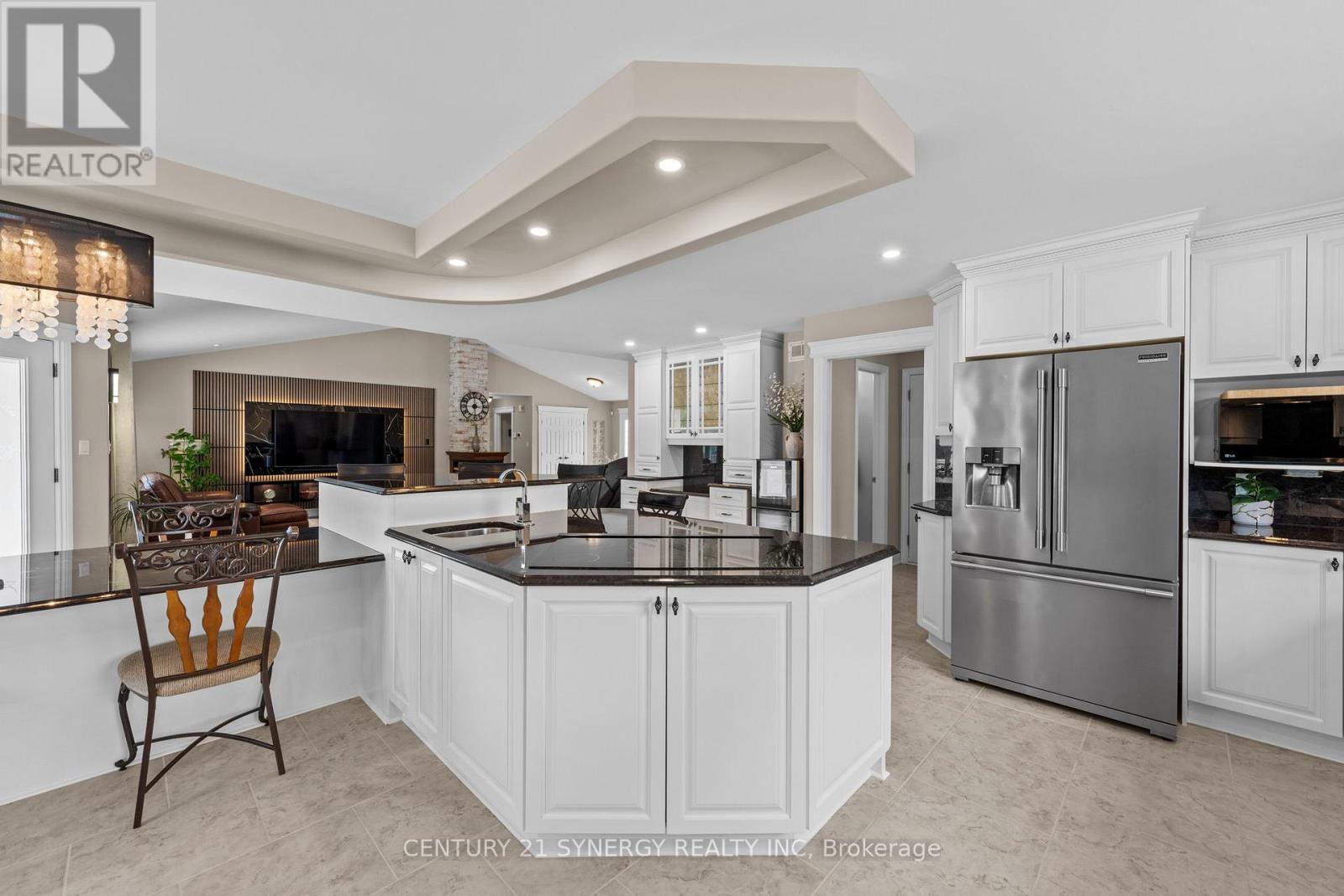 4 Bed, 4 Bath House for Sale in Ottawa – 1302 BANKFIELD ROAD, Ottawa – MLS# X13633412 - Image 11