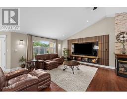 Mud room - 1302 Bankfield Road, Ottawa, ON K4M1A2 Photo 6